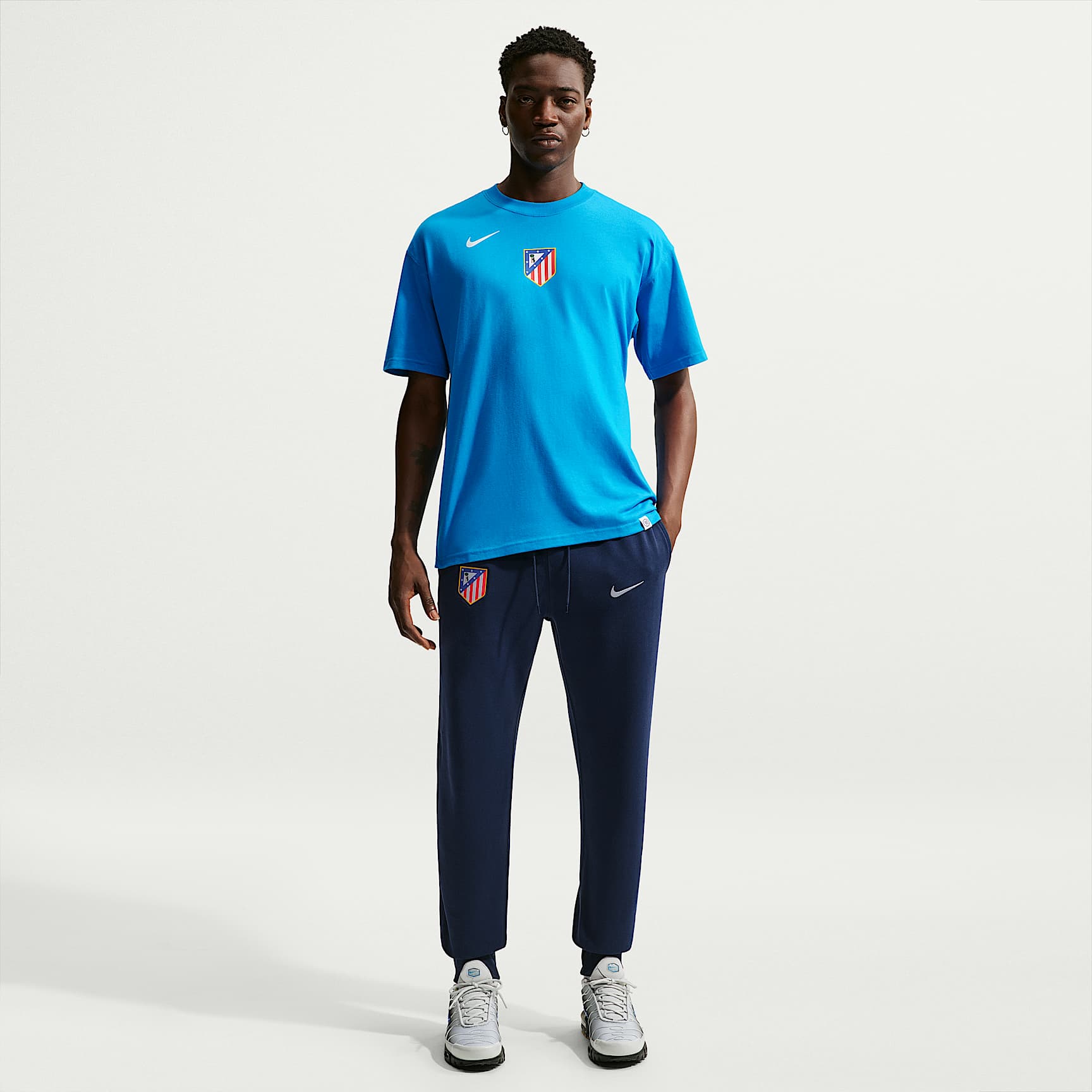 Atlético Madrid Club Men's Nike Football French Terry Joggers. Nike LU